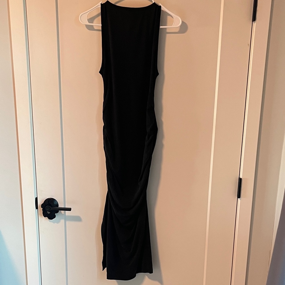 Beyond Yoga Ruched Black Sleeveless Dress - Picture 7 of 7